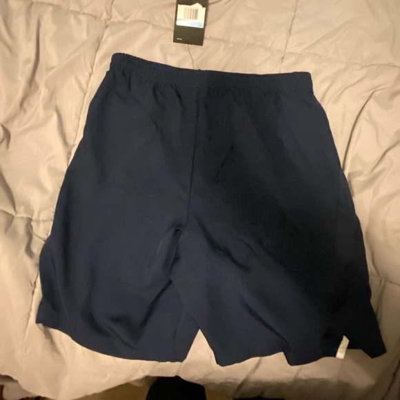 Nike shorts - Picture 2 of 5